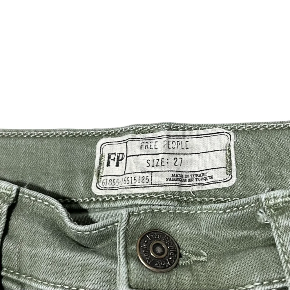 Free People Green‎ Distressed Skinny Jeans Size 27